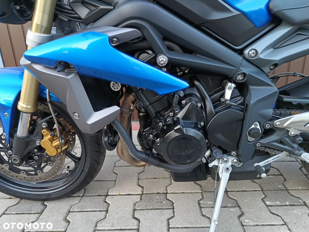 Triumph Street Triple - 31