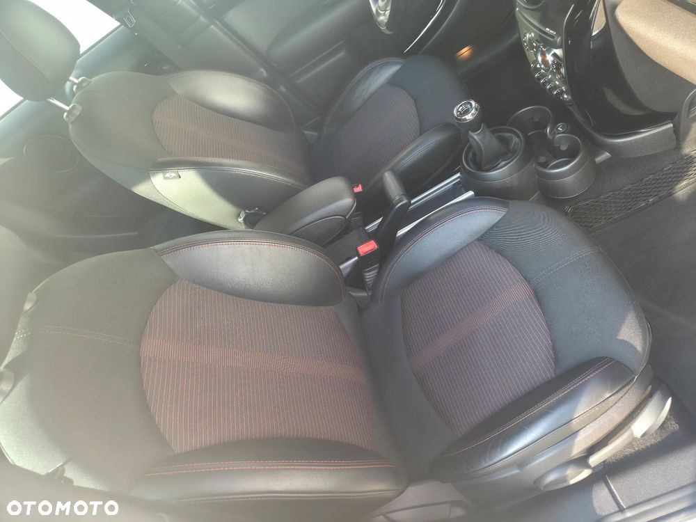MINI Countryman Cooper SD ALL4 - 22