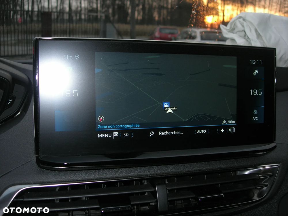 Peugeot 3008 PureTech 130 Stop & Start GPF EAT8 Allure Pack - 25