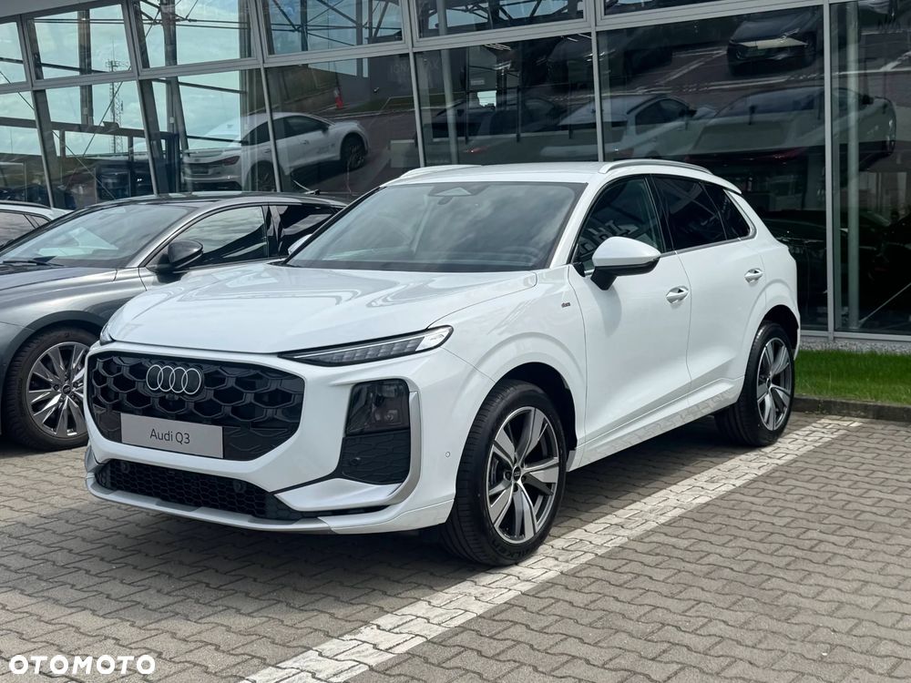 Audi Q3 TFSI mHEV 110 kW S tronic - 4