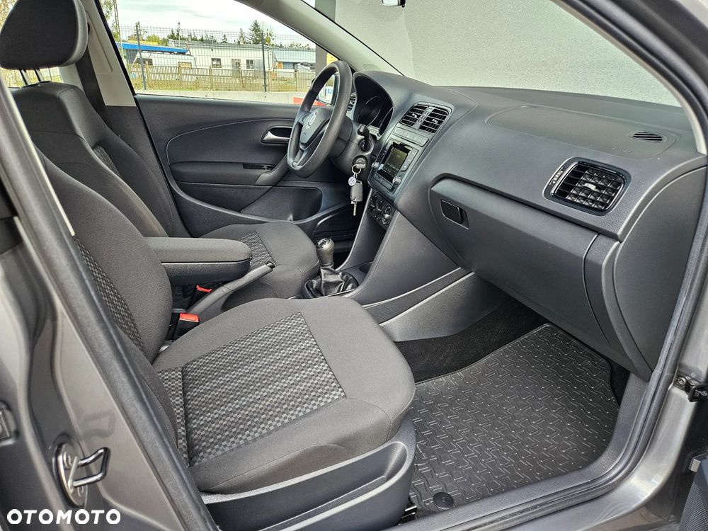 Volkswagen Polo 1.0 Trendline - 6