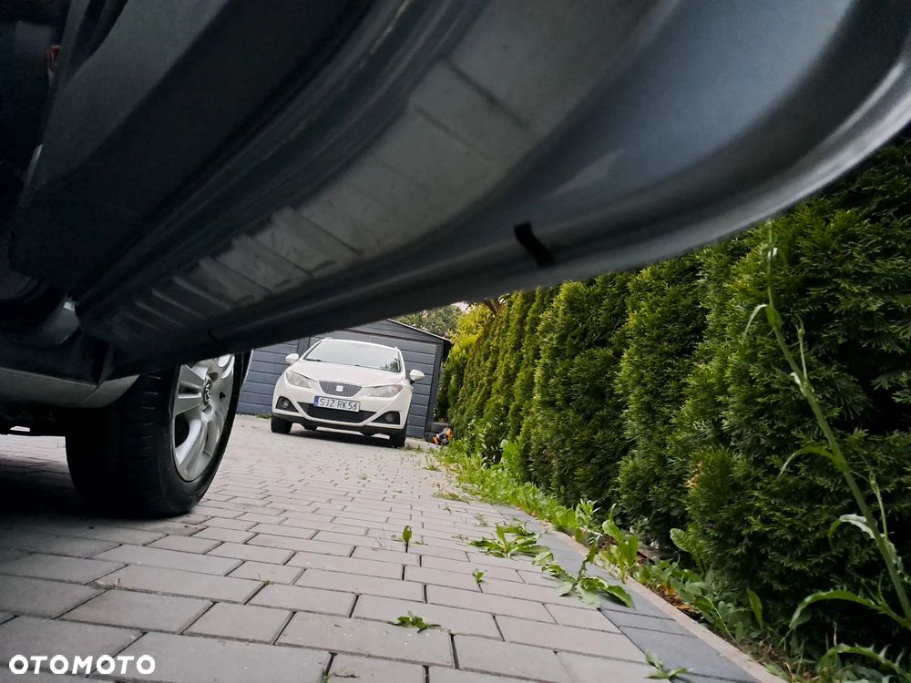 Opel Corsa 1.4 16V Satellite - 21