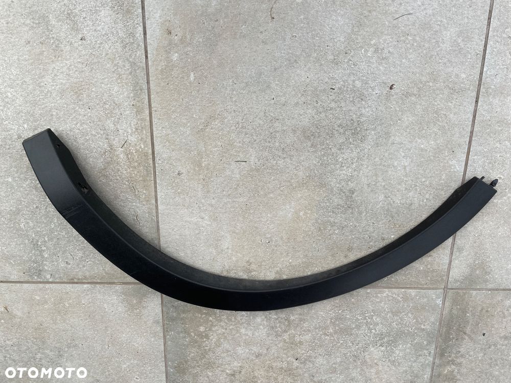 LISTWA BŁOTNIKA VOLVO XC 40 II TYLNA PRAWA - 1