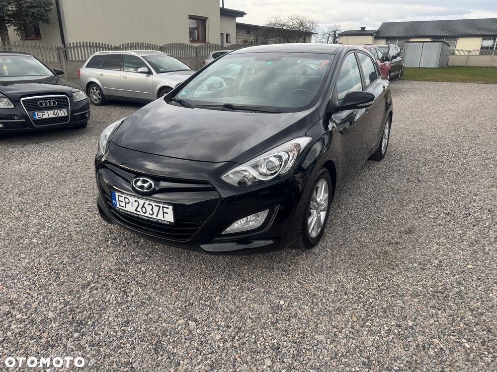 Hyundai i30 1.4 Fifa World Cup Edition - 1
