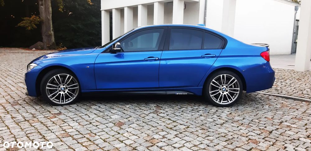 BMW Seria 3 335i xDrive - 2