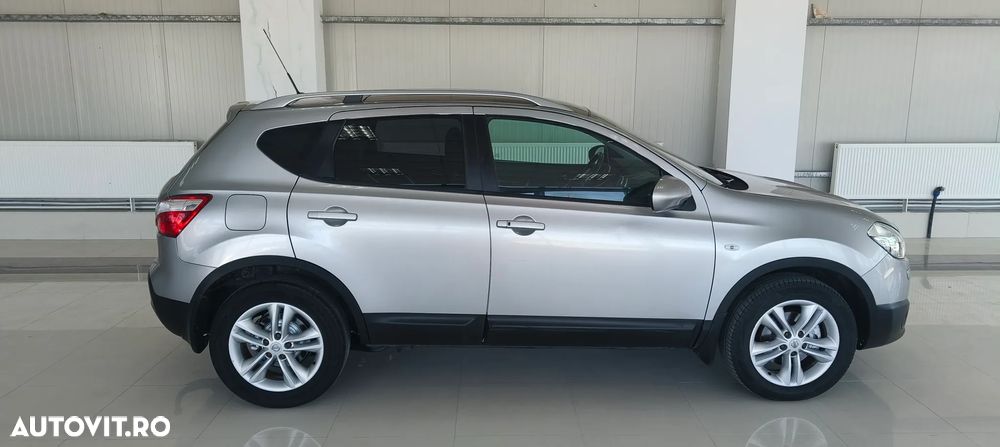 Nissan Qashqai 1.5 DCI TEKNA - 4