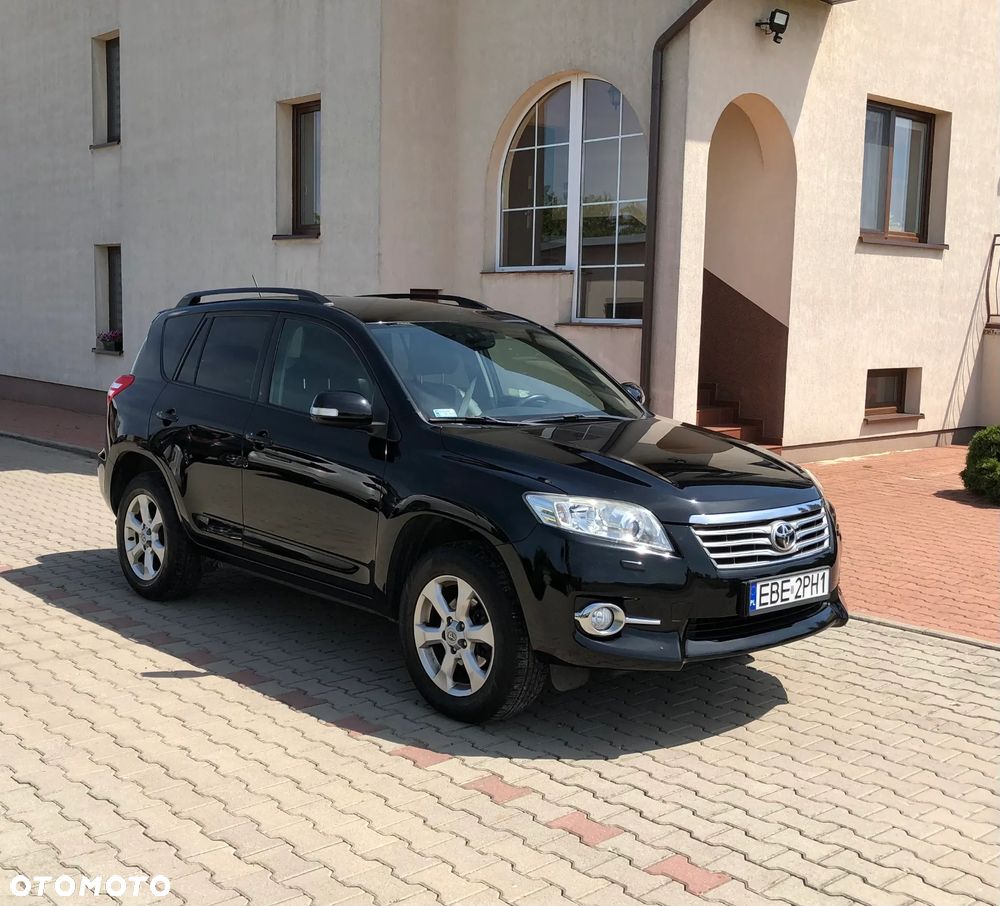 Toyota RAV4 2.2 D-4D Luna - 1