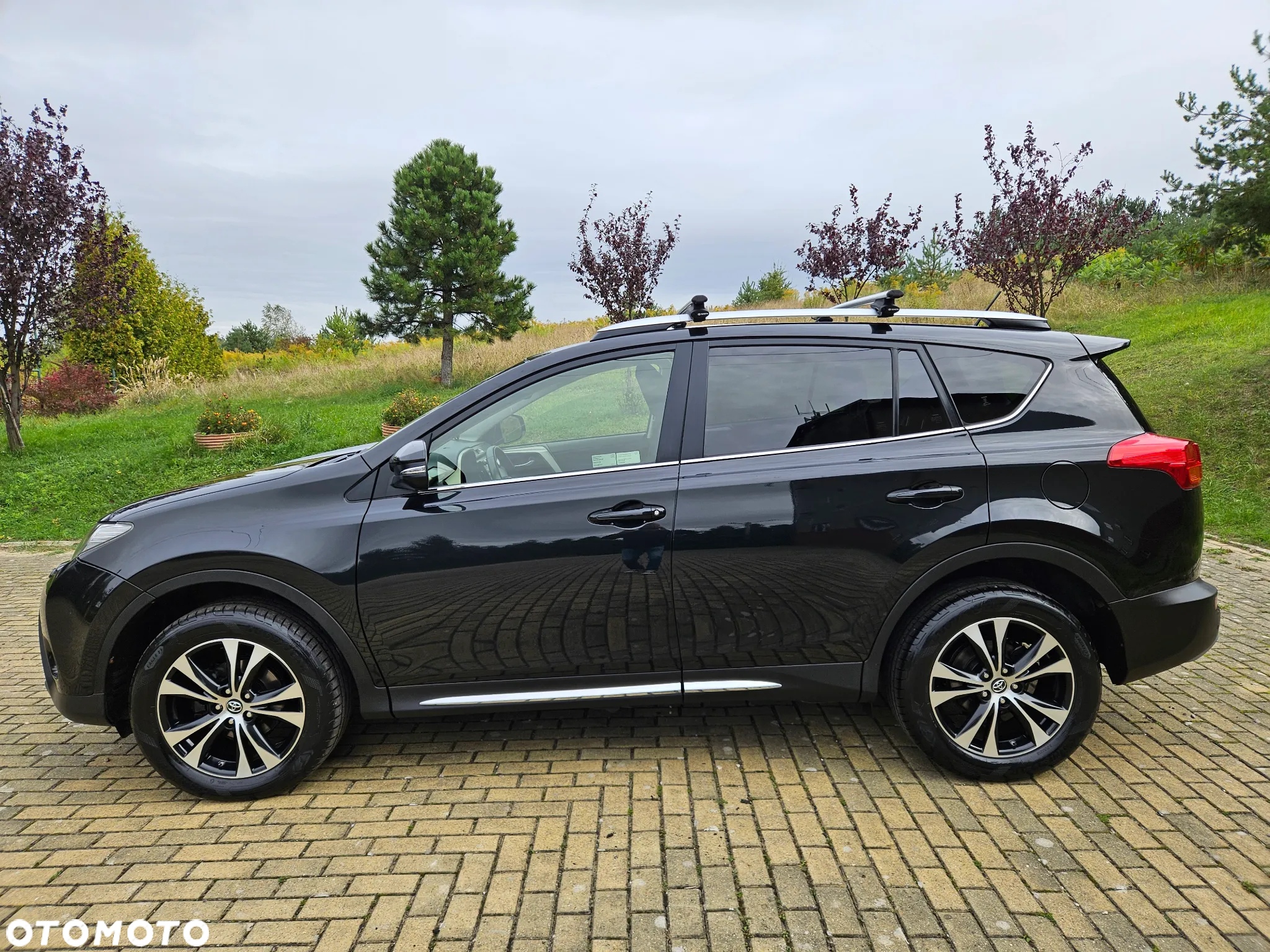 Toyota RAV4 2.0 D-4D Premium 4x2 - 12