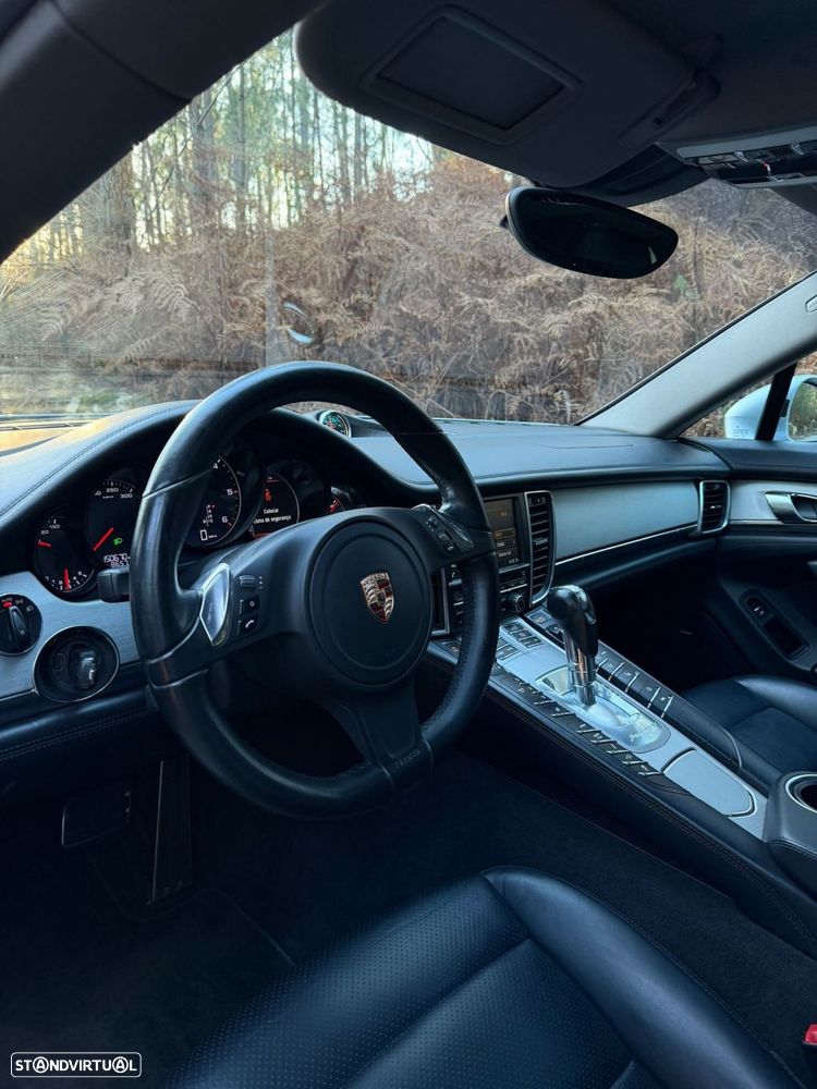 Porsche Panamera Platinum Edition - 14