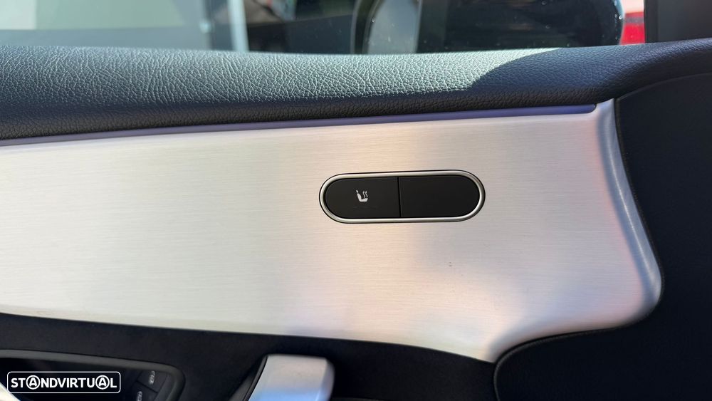 Mercedes-Benz A 250 e AMG Line - 50