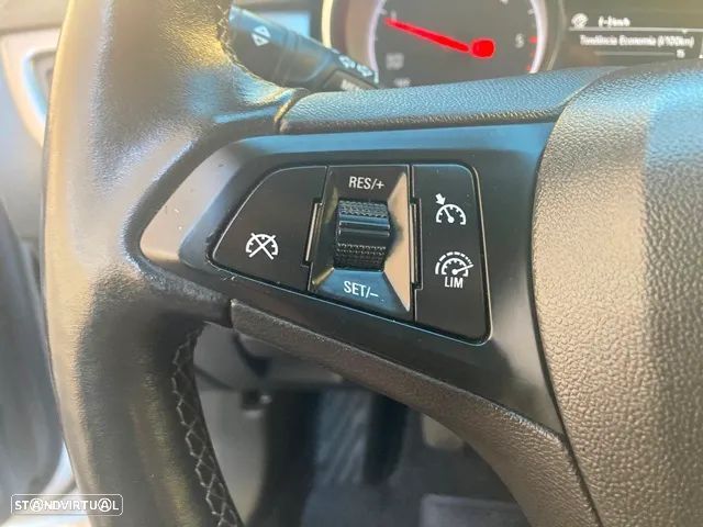 Opel Astra Sports Tourer 1.5 D Business Edition S/S - 14