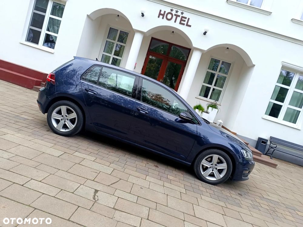 Volkswagen Golf 1.6 TDI BlueMotion Comfortline - 16