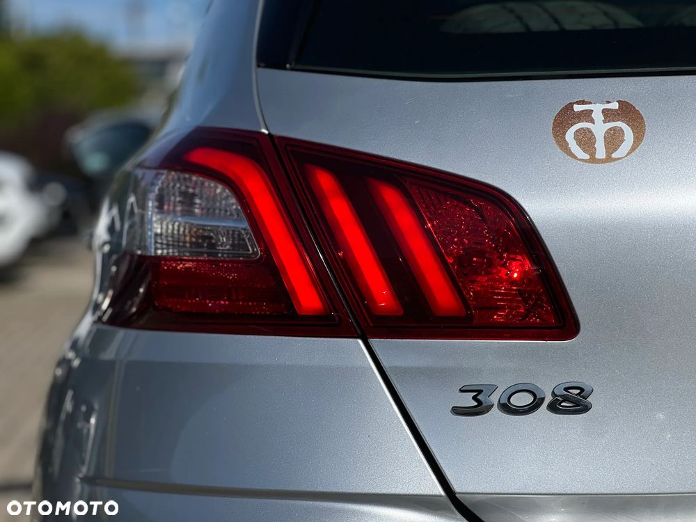 Peugeot 308 - 13