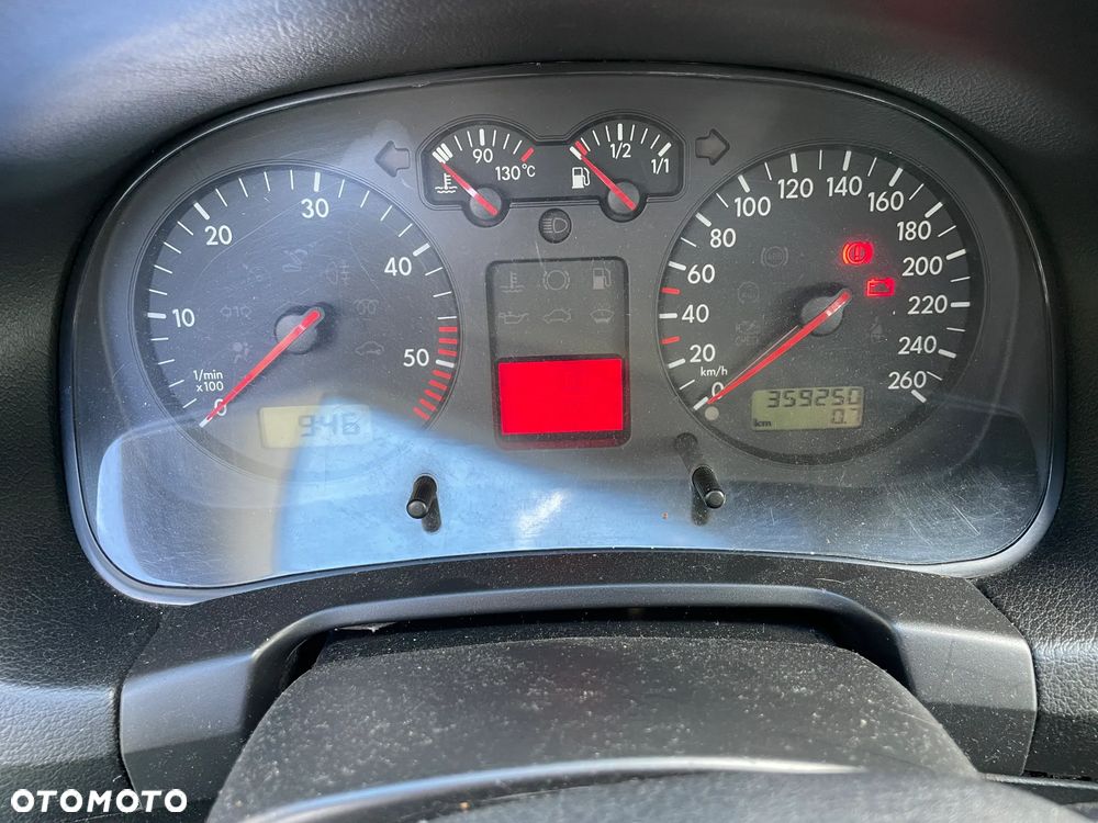 Volkswagen Bora Variant 1.9 TDI - 18