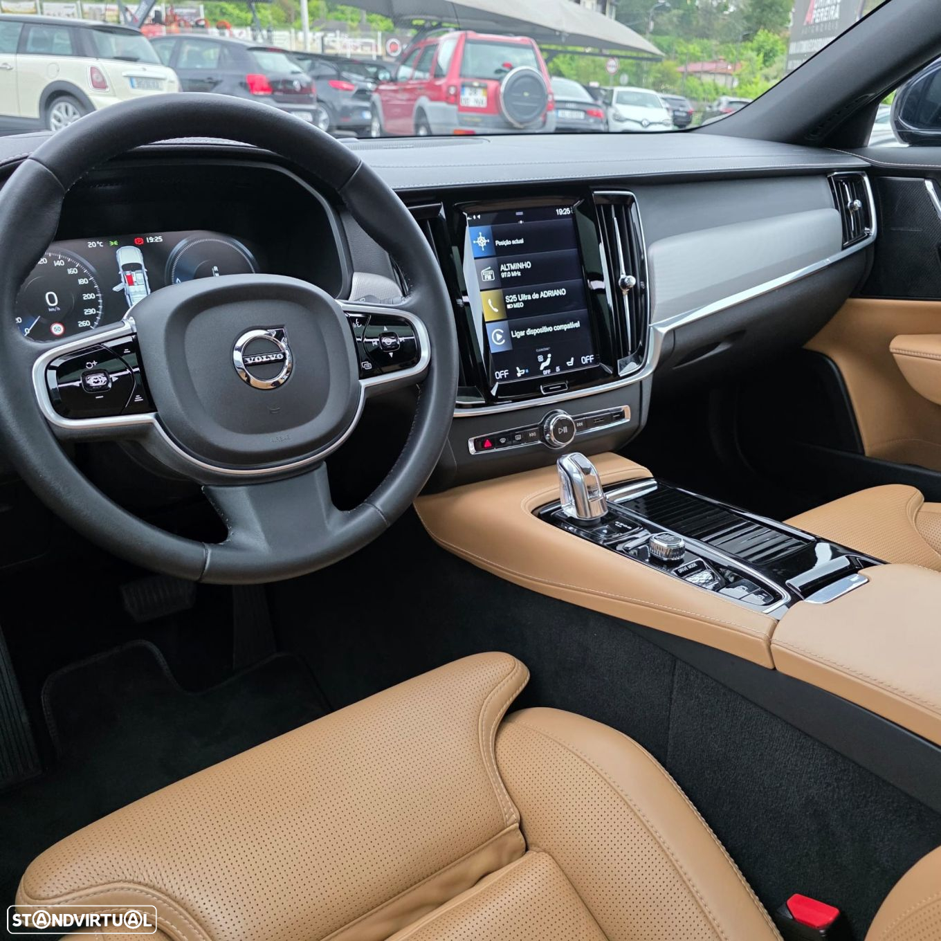 Volvo V90 2.0 T8 Inscription AWD Geartronic - 48