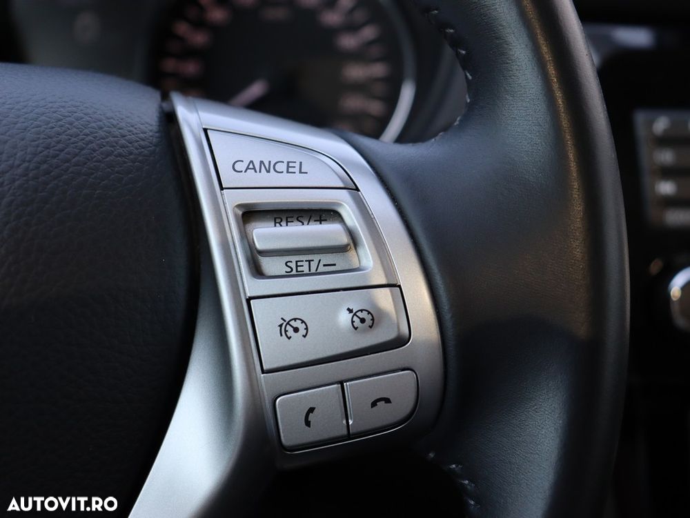 Nissan Qashqai 1.5 DCI Start/Stop Tekna - 21
