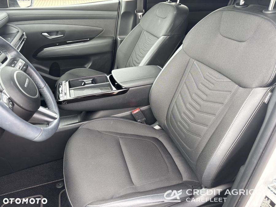 Hyundai Tucson 1.6 T-GDi HEV Executive 2WD - 12