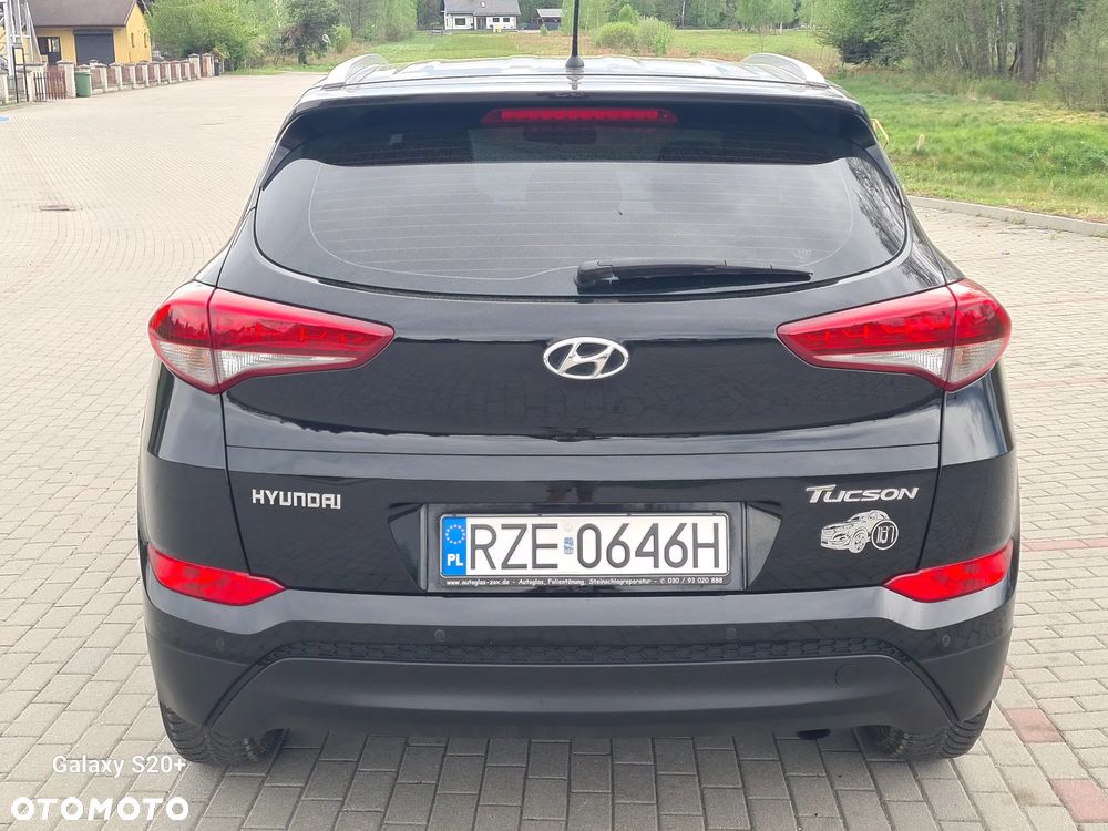 Hyundai Tucson - 4