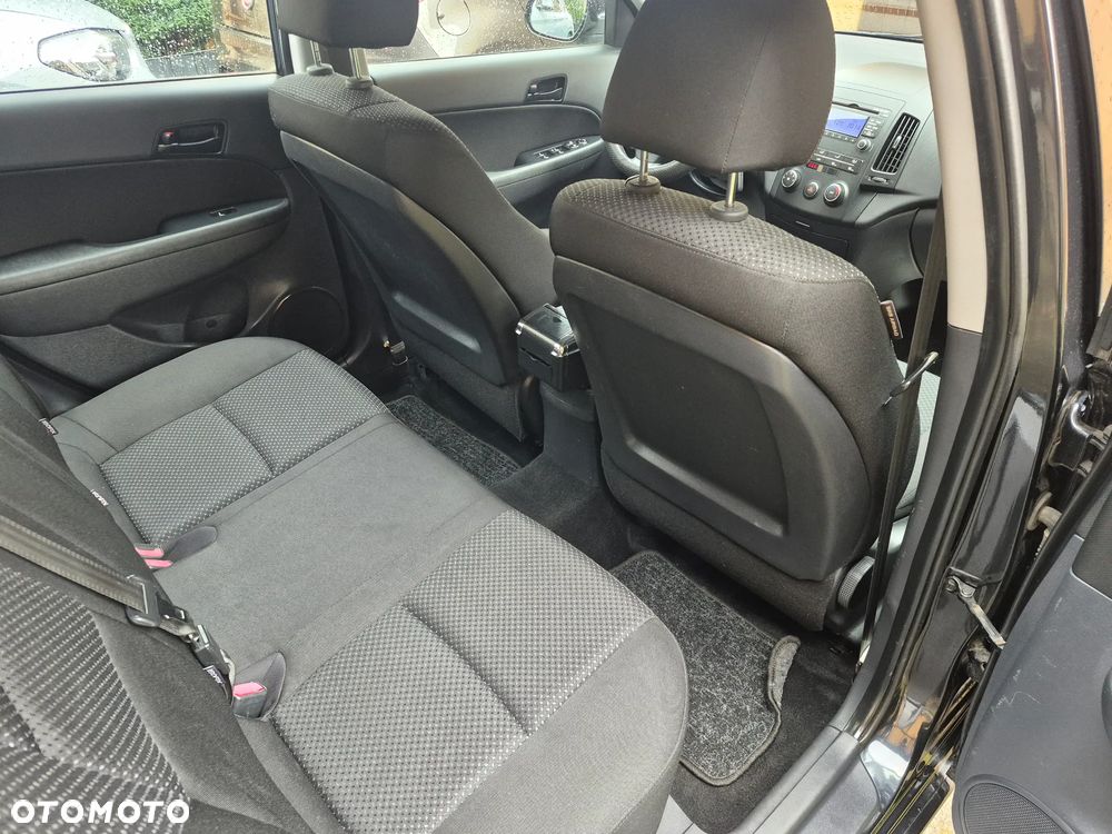 Hyundai i30 1.4 Edition Plus - 10