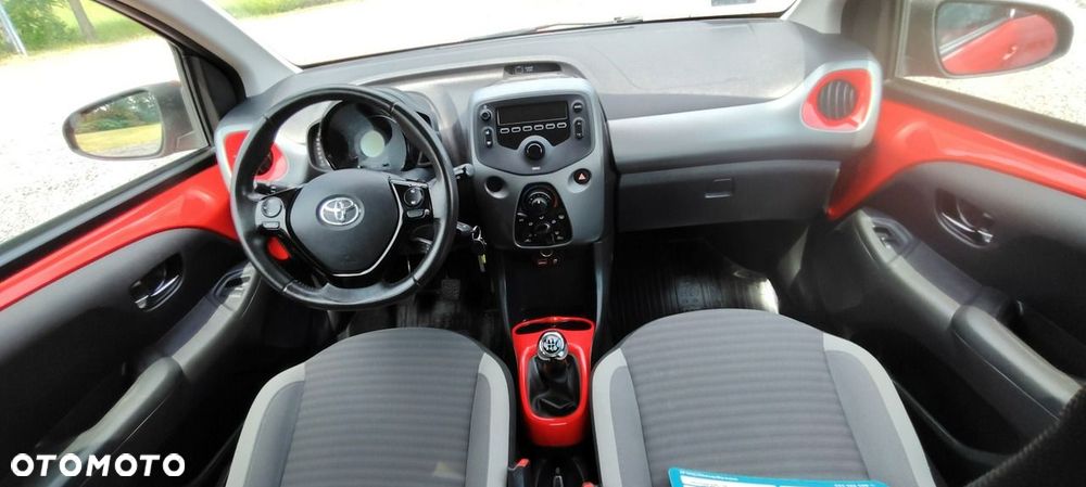 Toyota Aygo 1.0 VVT-i Color Edition - 8