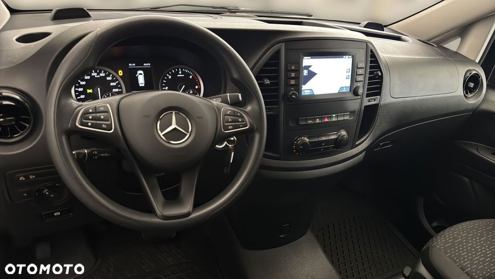 Mercedes-Benz Vito - 9