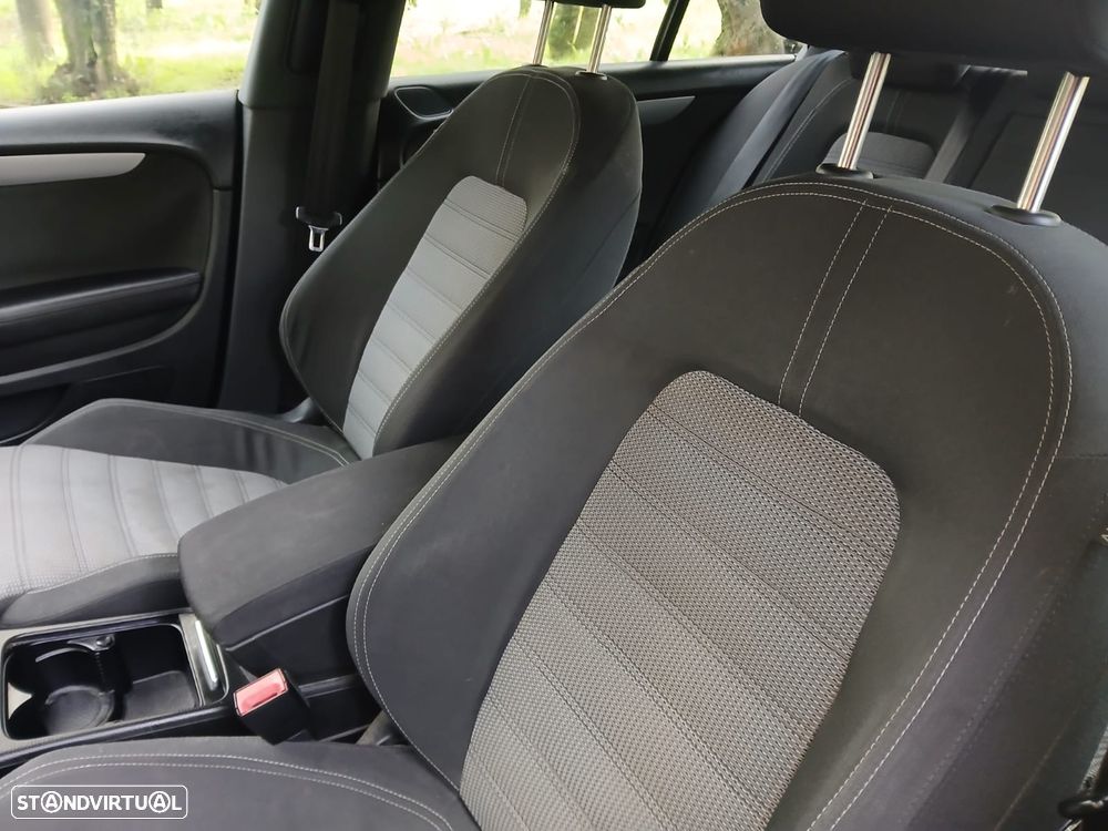 VW Passat CC 2.0 TDi - 8