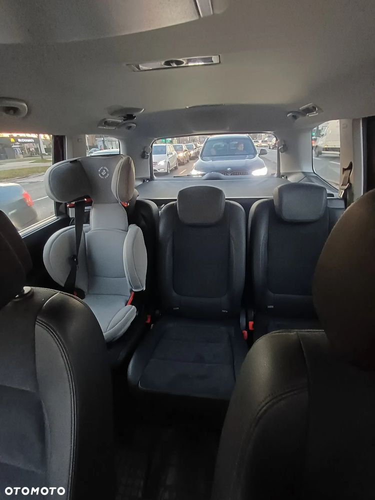 Volkswagen Sharan - 24