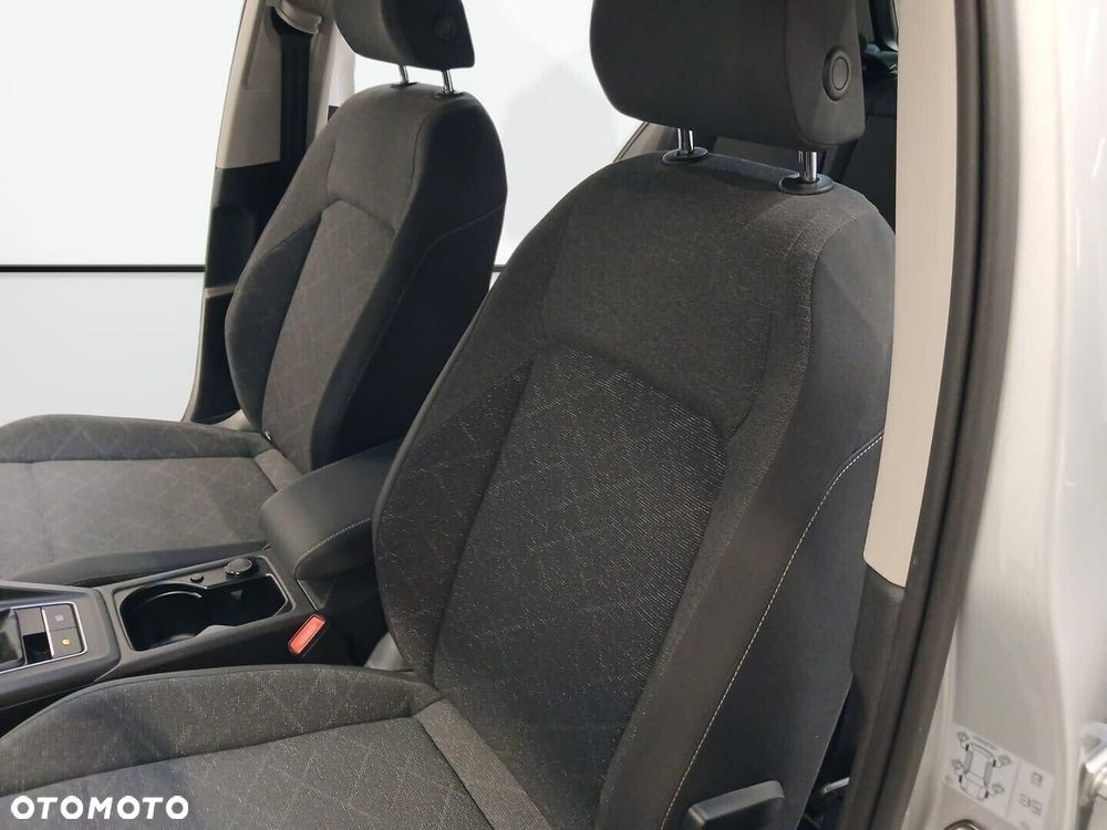 Volkswagen Golf 2.0 TDI Life - 13
