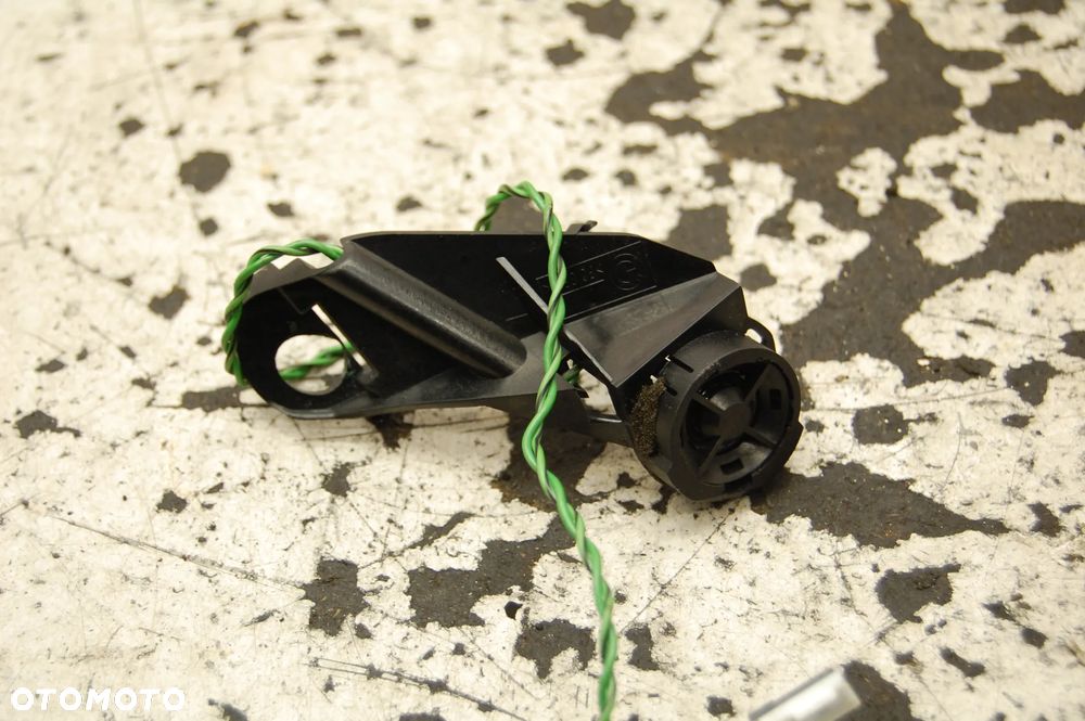 GŁOŚNIK WYSOKOTONOWY PRAWY PRZÓD PRZEDNI 8362528 BMW E39 - 2