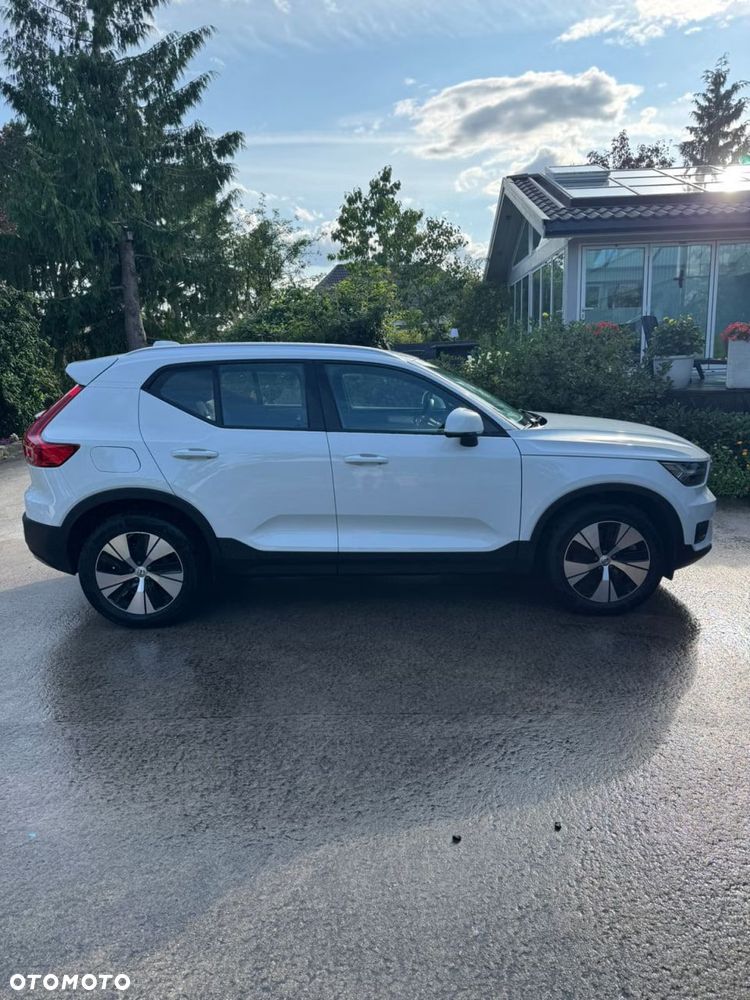 Volvo XC 40 T5 Twin Engine DKG Momentum Pro - 3