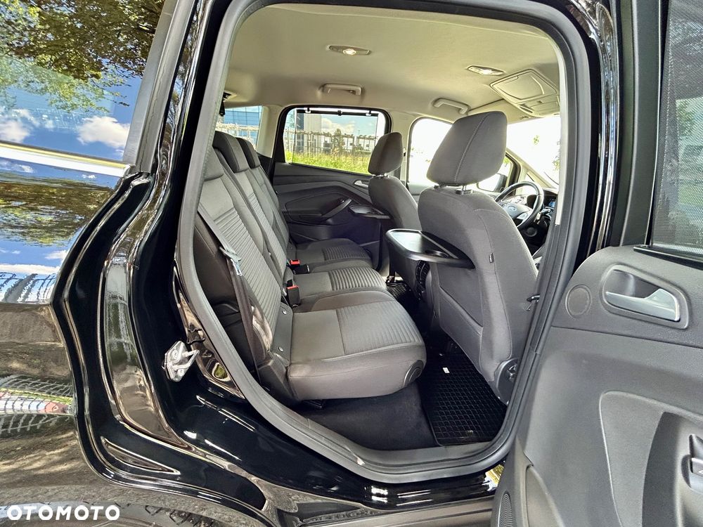 Ford C-MAX - 19