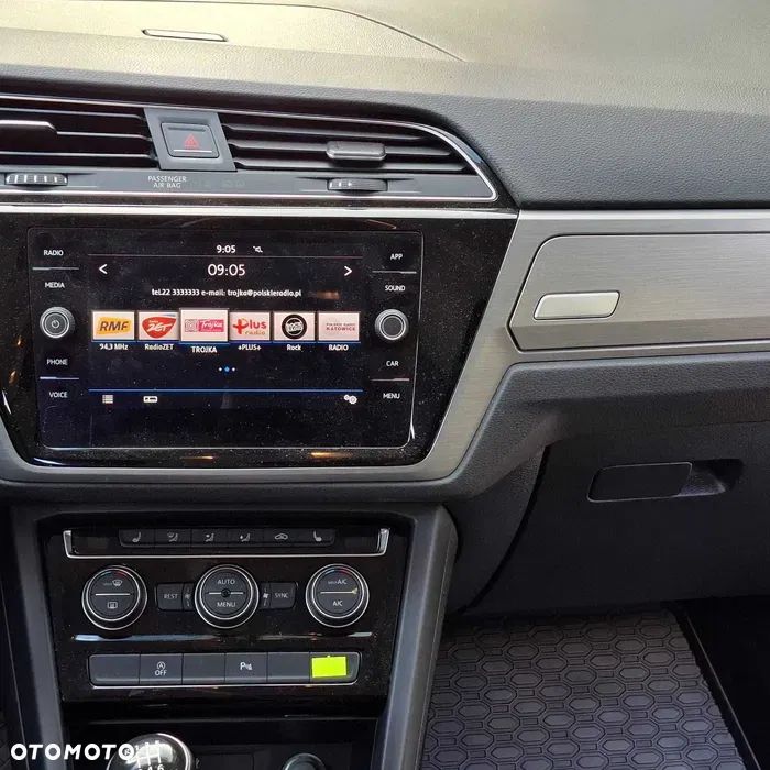 Volkswagen Touran 2.0 TDI BMT Comfortline - 5