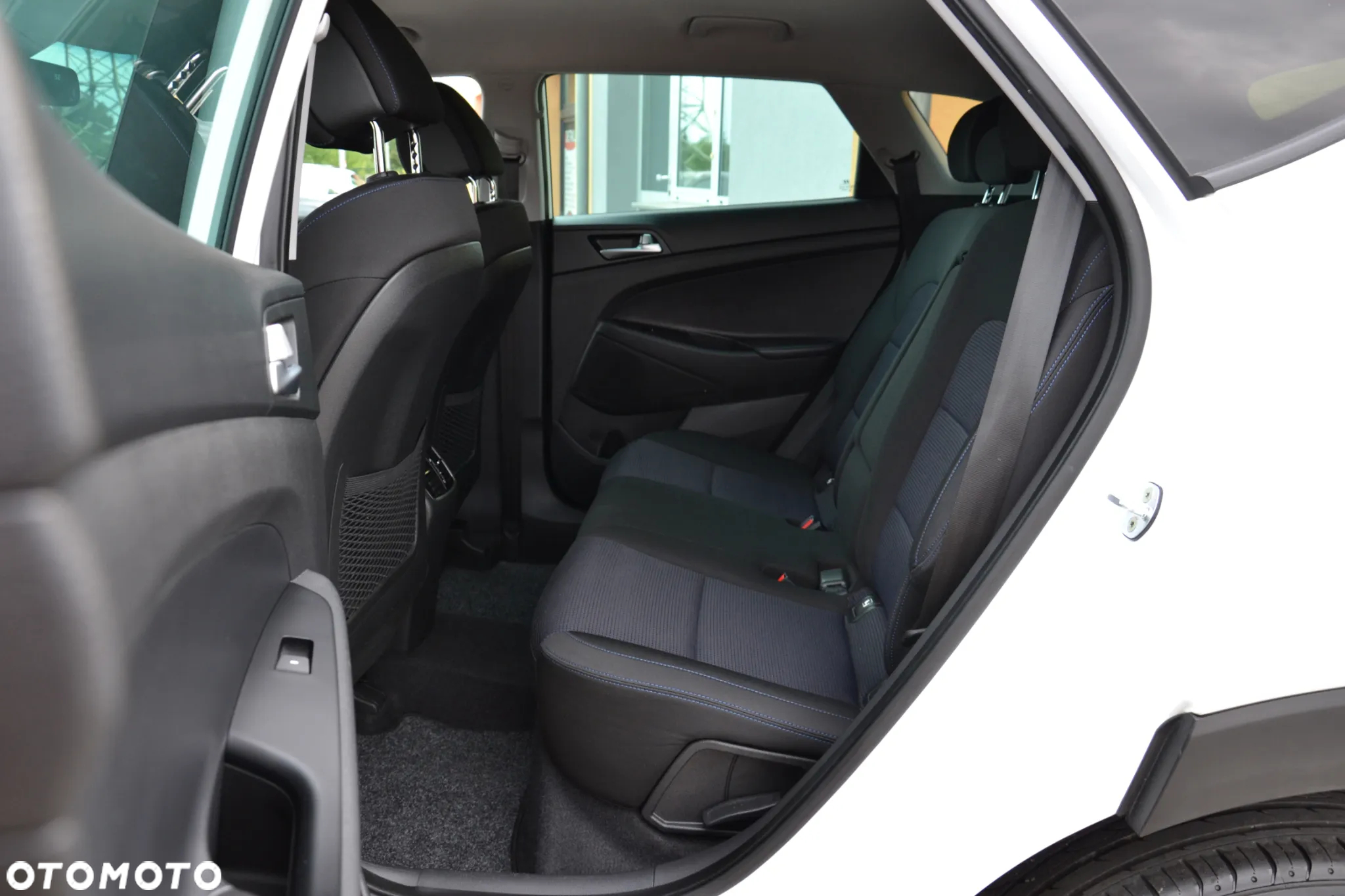 Hyundai Tucson 1.6 GDi 2WD Pure - 29