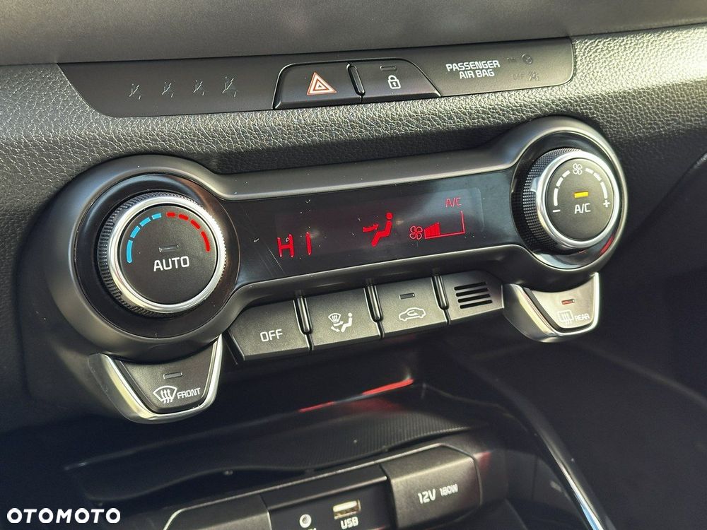 Kia Stonic 1.0 T-GDI 120 Spirit - 27