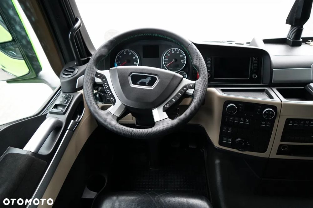 MAN TGX 18.510 / XXL / RETARDER / KLIMA POSTOJOWA /  CAŁY NA PODUSZKACH / OPONY 100% / SKÓRY /  NAVI - 27