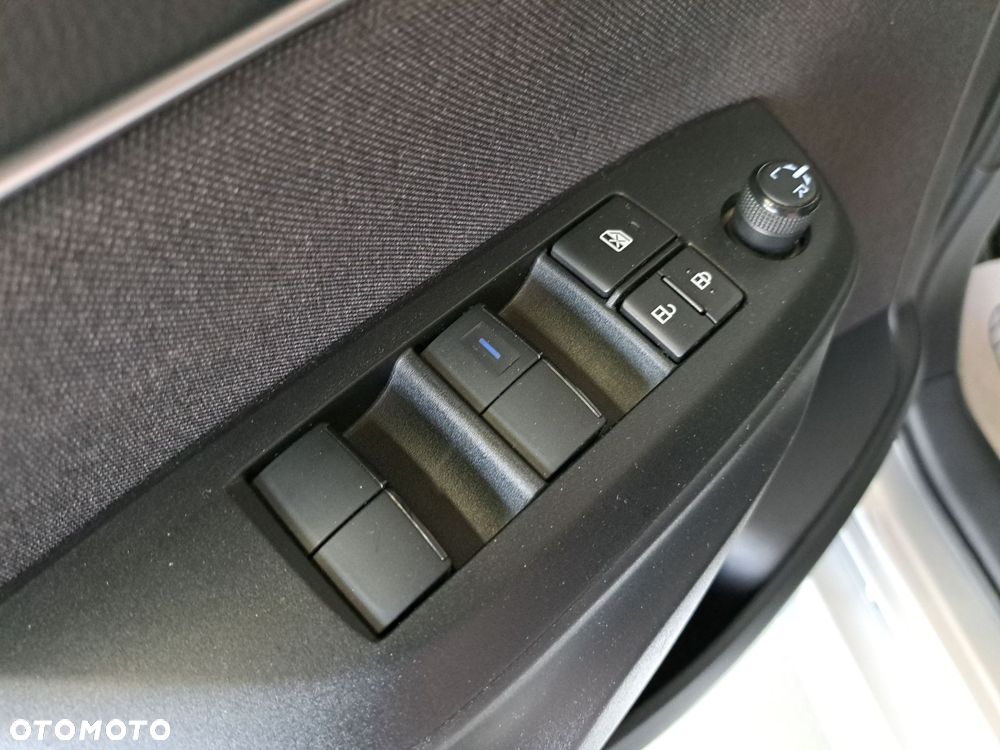 Toyota Yaris - 34