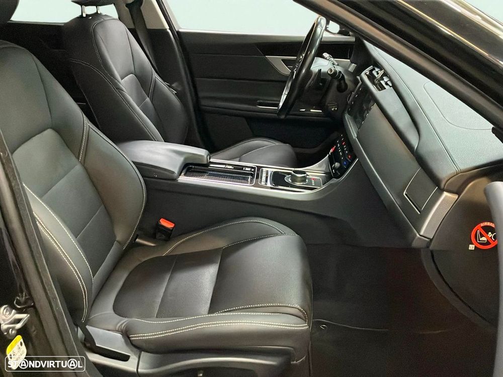 Jaguar XF Sportbrake 2.0 D Pure Aut. - 15