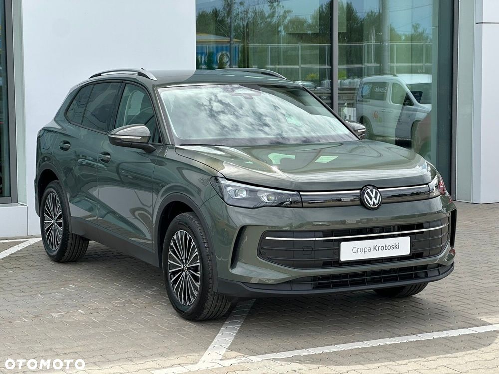 Volkswagen Tiguan - 4