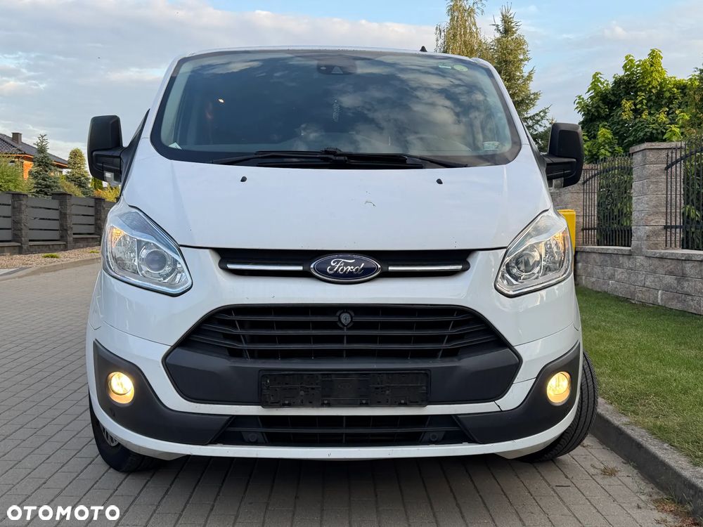 Ford TRANSIT CUSTOM - 10