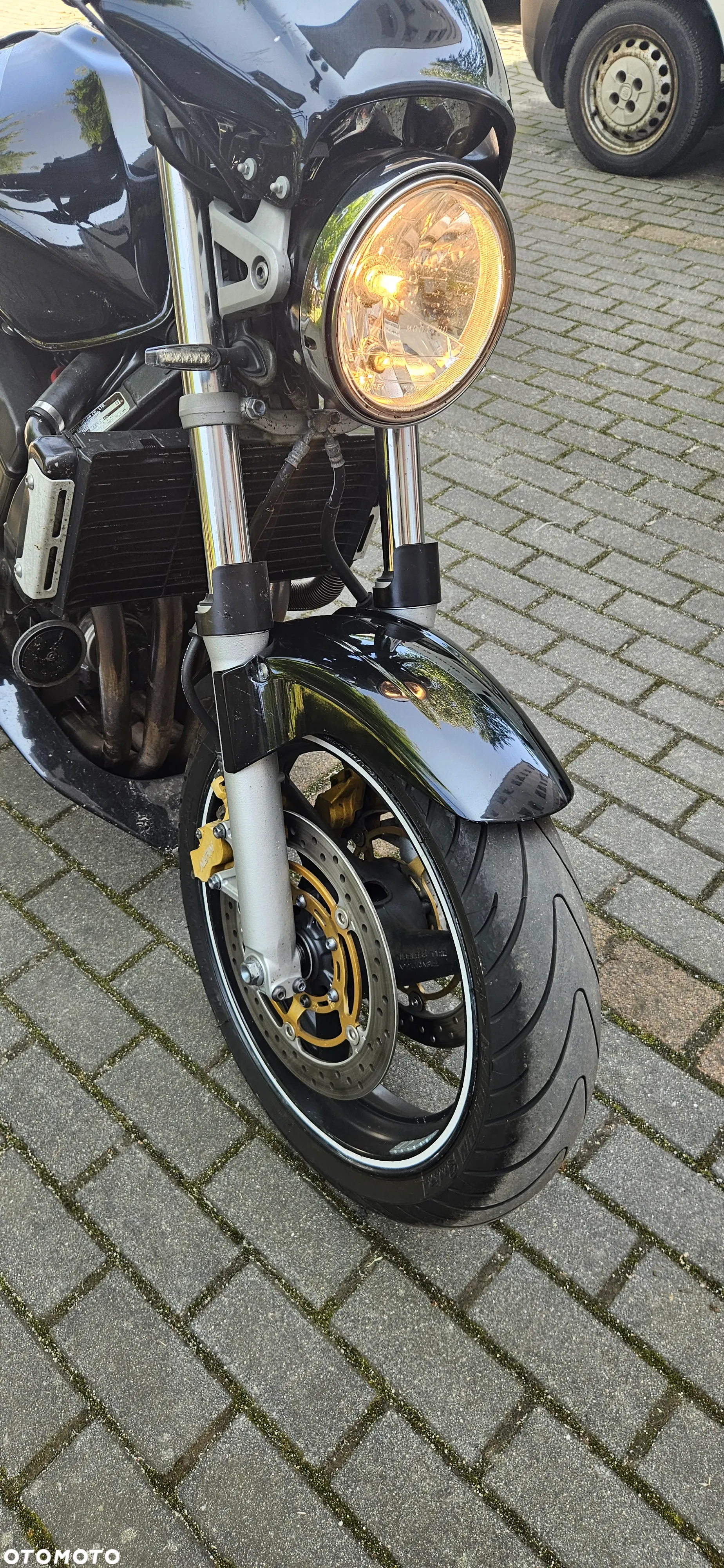 Honda CB - 9