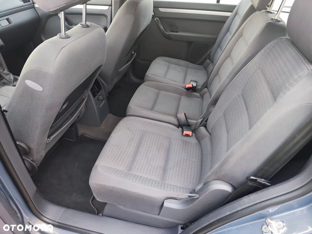 Volkswagen Touran 1.9 TDI Trendline - 12