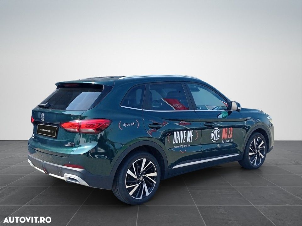 MG ZS HEV 1.5 GSI AT Exclusive+ - 10