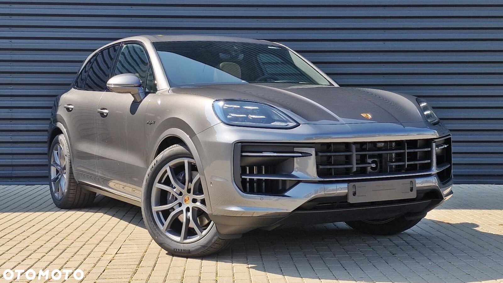 Porsche Cayenne - 3