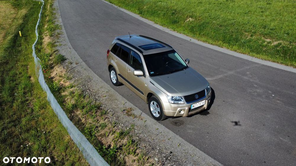 Suzuki Grand Vitara 1.9 DDiS De Luxe - 30
