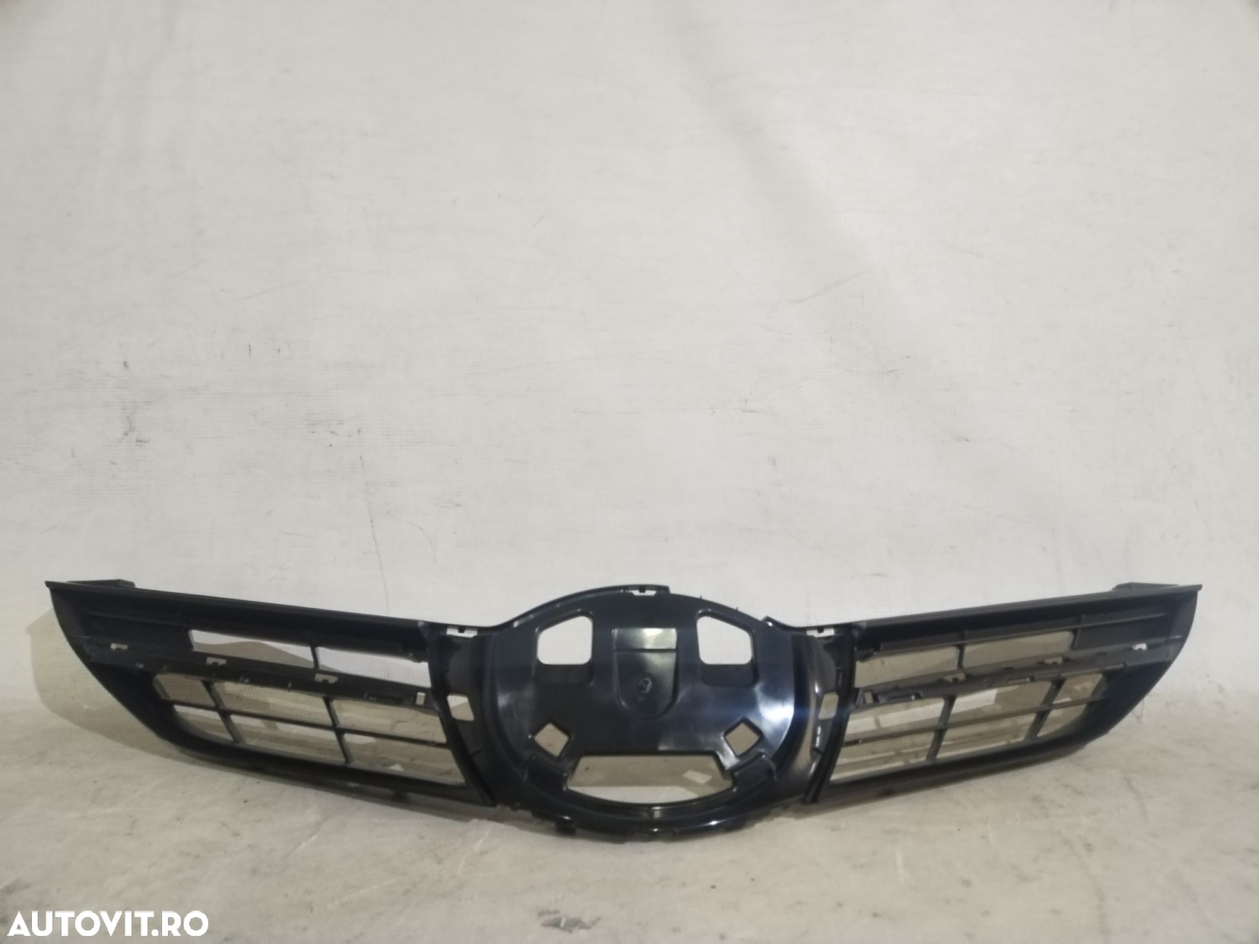 Grila radiator Toyota Auris, 2012, 2013, 2014, 2015. - 1