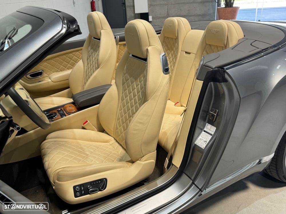 Bentley Continental Cabrio GT V8 Convertible - 26