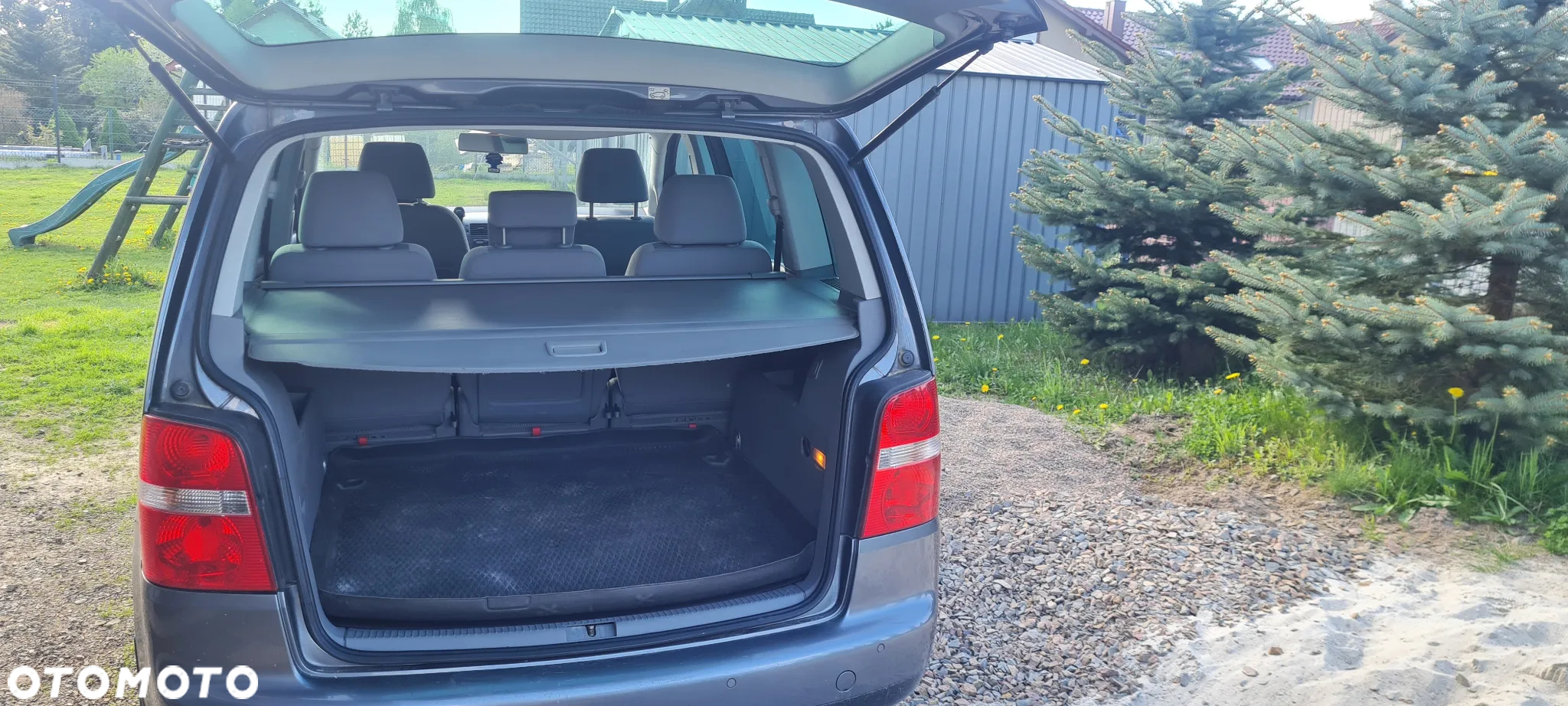 Volkswagen Touran 2.0 TDI Highline - 6