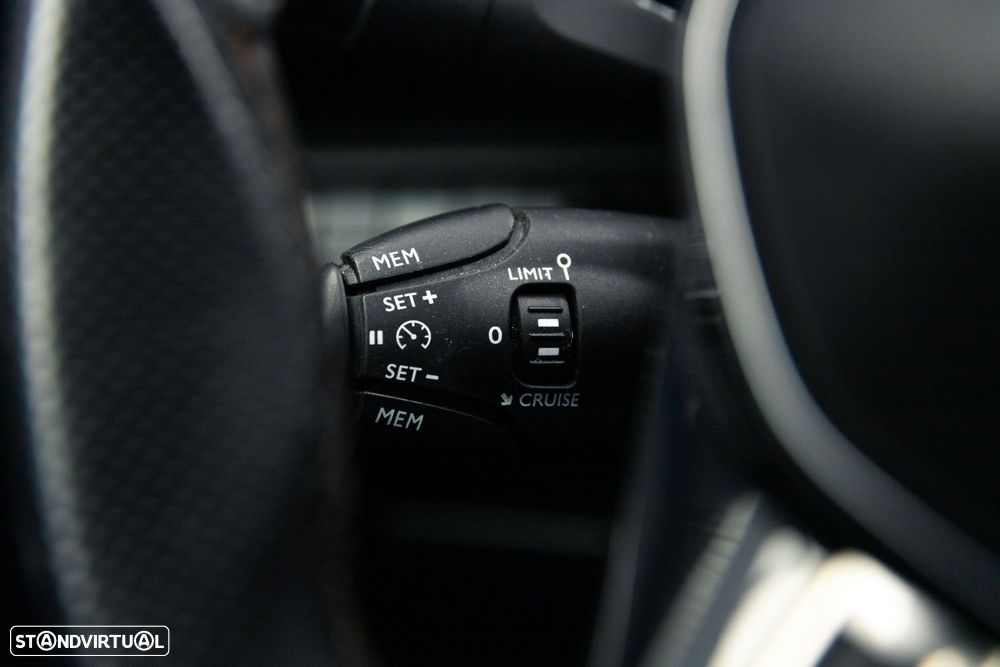 Peugeot 3008 1.5 BlueHDi GT Line - 33