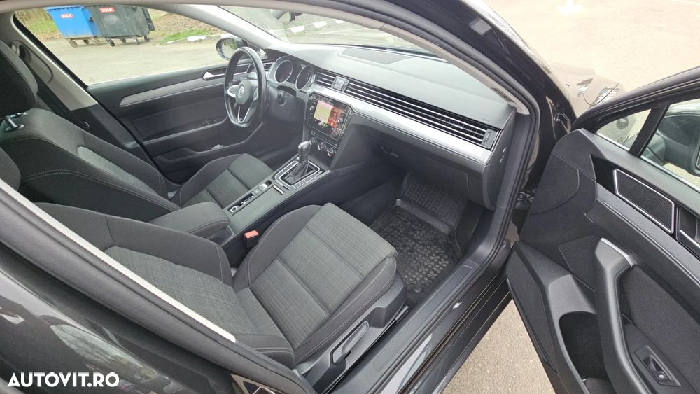 Volkswagen Passat 1.6 TDI SCR DSG Business - 9