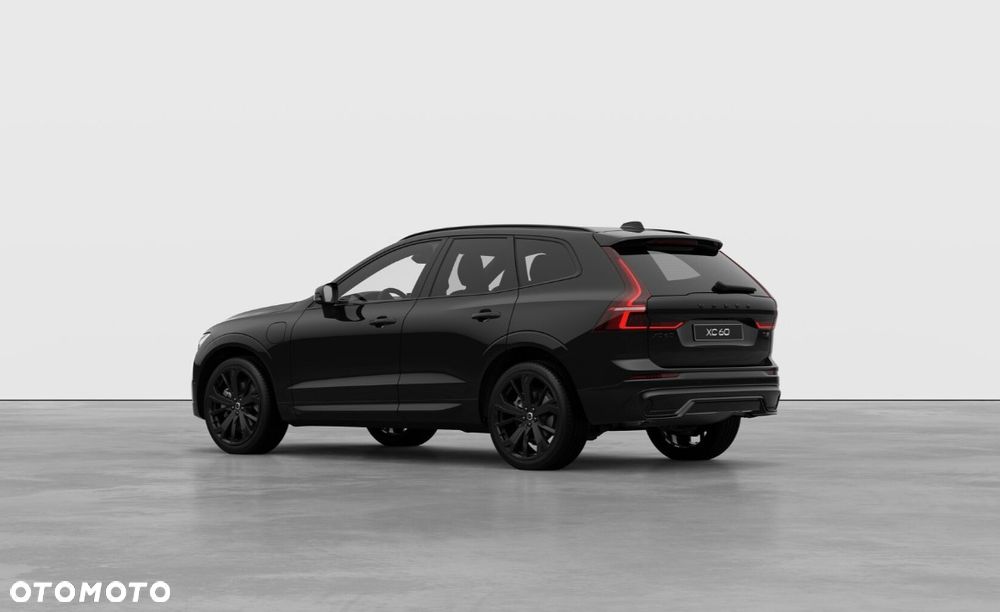 Volvo XC 60 T6 Plug-In Hybrid AWD Plus Black Edition - 3